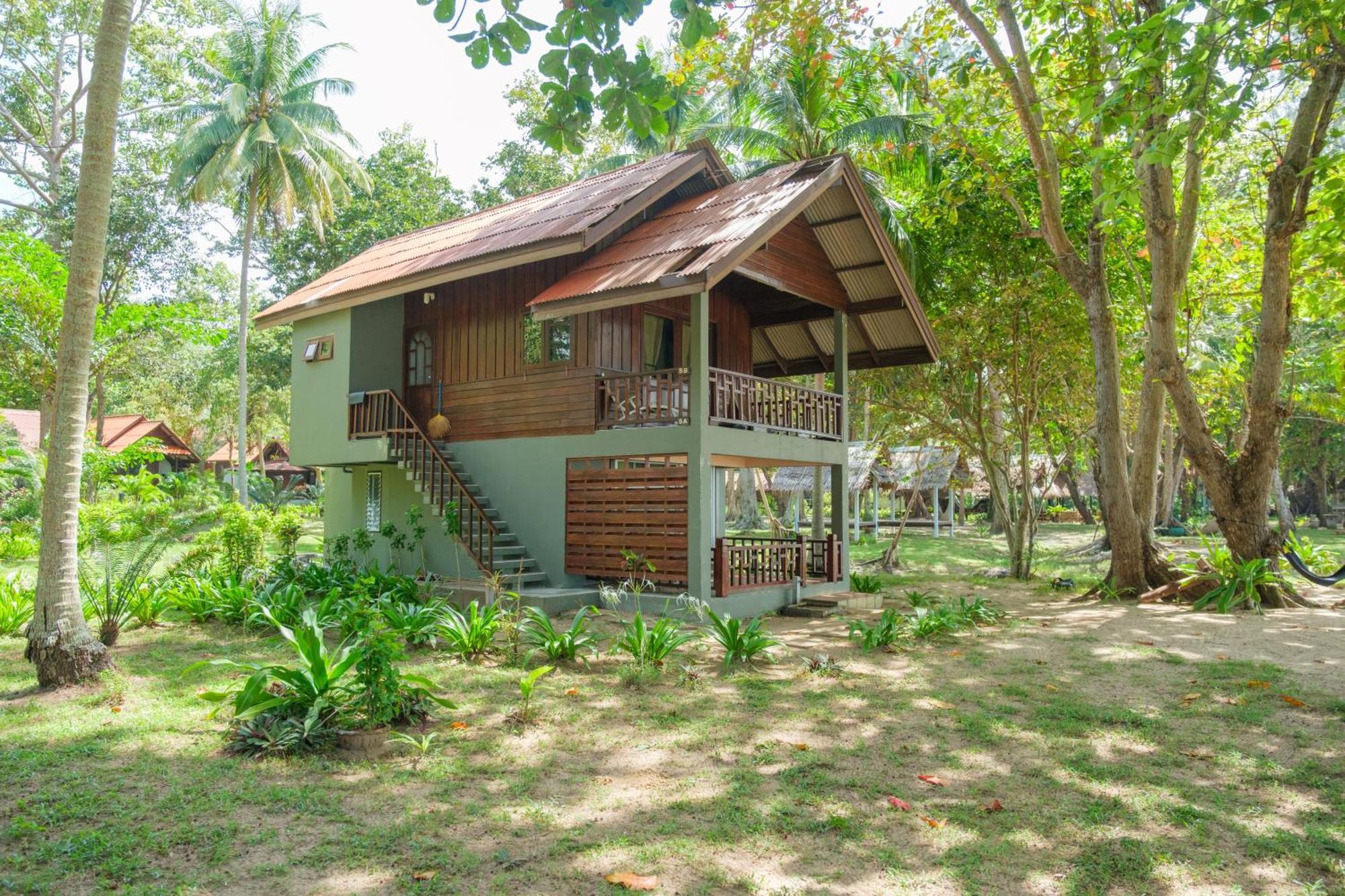 Joy Bungalow Resort And Restaurant Koh Jum Exteriör bild